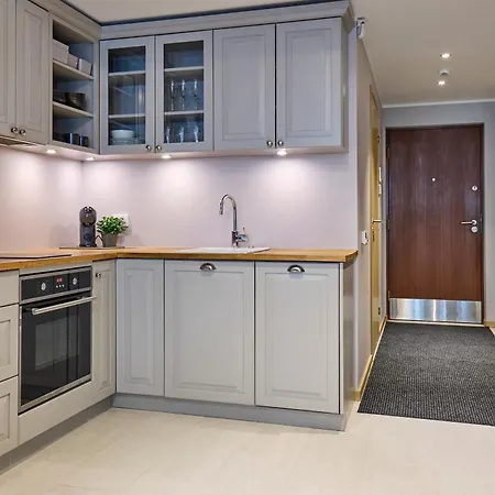 Stylish With Terrace And Parking *