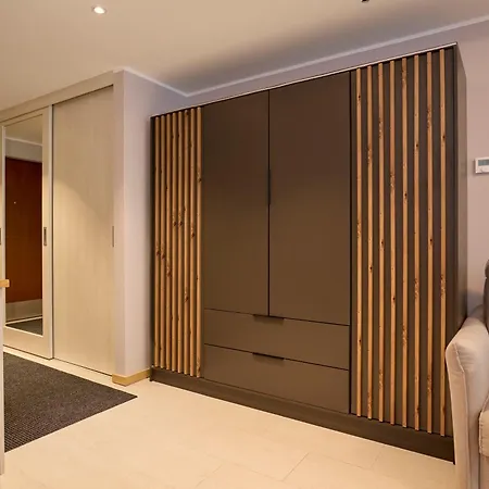 Stylish With Terrace, Parking And Ac Appartement Tallinn