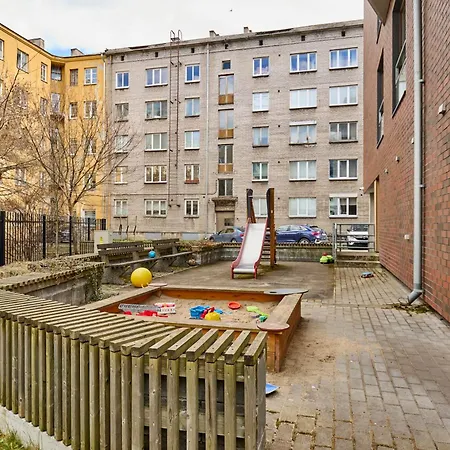 Stylish With Terrace, Parking And Ac Appartement Tallinn